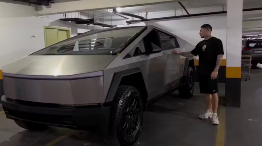 Filipe Ret tem Tesla Cybertruck, McLaren de R$ 3 milhões e não dispensa BMW Filipe Ret tem Tesla Cybertruck, McLaren de R$ 3 milhões e não dispensa BMW