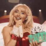 Sabrina Carpenter divulga trailer de seu especial de Natal