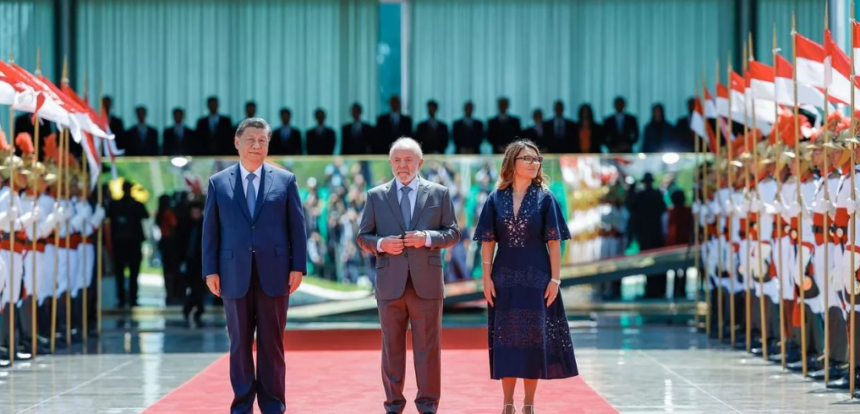 Lula e Xi Jinping estreitam laços com a assinatura de 37 acordos bilaterais entre Brasil e China Lula e Xi Jinping estreitam laços com a assinatura de 37 acordos bilaterais entre Brasil e China