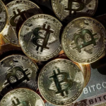 Bitcoin ultrapassa US mil pela primeira vez Bitcoin ultrapassa US mil pela primeira vez