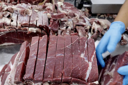 Crise da carne: Carrefour enfrenta boicote e desabastecimento ameaça operações no Brasil Crise da carne: Carrefour enfrenta boicote e desabastecimento ameaça operações no Brasil