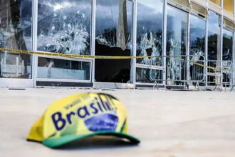 Golpistas planejavam culpar governo Lula por atos do 8 de janeiro Golpistas planejavam culpar governo Lula por atos do 8 de janeiro