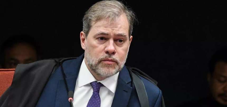 Toffoli pode derrubar artigo do Marco Civil que garante a liberdade de expressão na internet brasileira Toffoli pode derrubar artigo do Marco Civil que garante a liberdade de expressão na internet brasileira