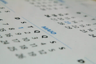 Governo divulga lista de feriados prolongados no Brasil em 2025