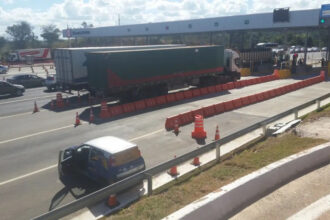 Vale-Pedágio Obrigatório para caminhões terá pagamento 100% digital em 2025; veja o que muda Vale-Pedágio Obrigatório para caminhões terá pagamento 100% digital em 2025; veja o que muda