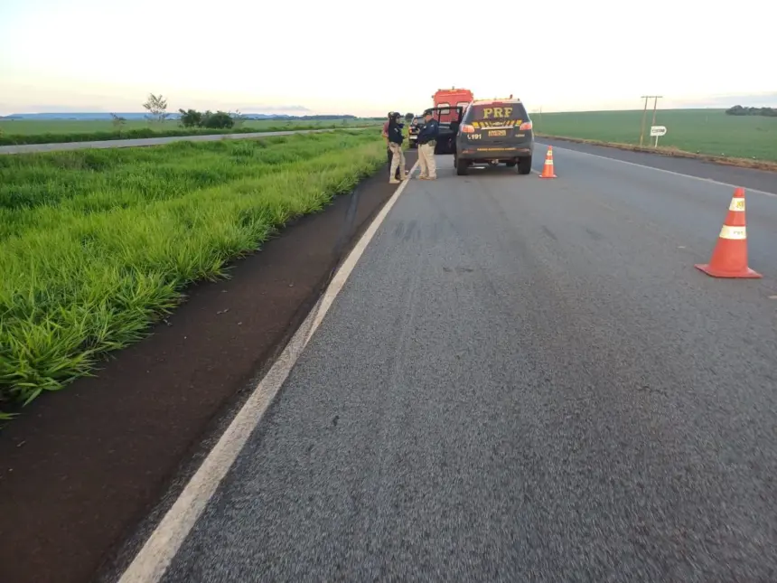 32 pessoas ficam feridas em 25 acidentes de trânsito em rodovias federais goianas