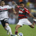 Jogador do Flamengo pede para ser negociado e pode ser vendido após proposta do Pumas Jogador do Flamengo pede para ser negociado e pode ser vendido após proposta do Pumas