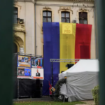 UE determina que TikTok congele dados sobre eleições na Romênia UE determina que TikTok congele dados sobre eleições na Romênia