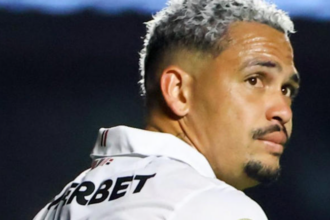 Santos tem interesse em Luciano e saída do São Paulo não é 100% descartada Santos tem interesse em Luciano e saída do São Paulo não é 100% descartada