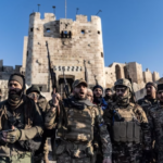 Síria: rebeldes se aproximam de Damasco Síria: rebeldes se aproximam de Damasco