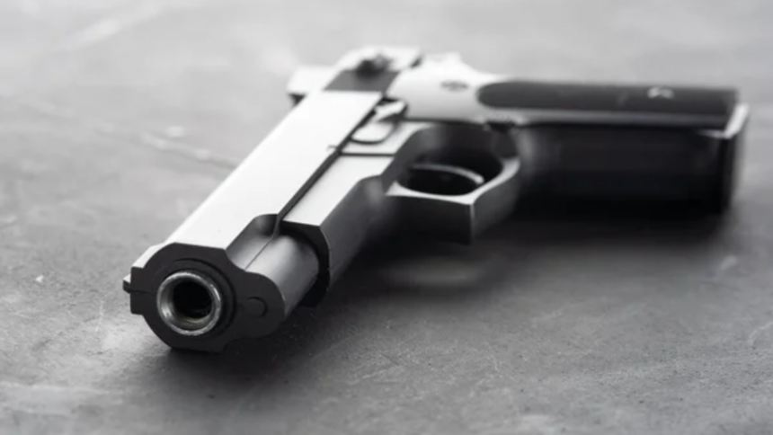 Suspeito de disparo de arma de fogo é preso no Jardim Esperança