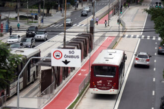 Tarifa de ônibus em São Paulo sobe para R$ 5 a partir de janeiro