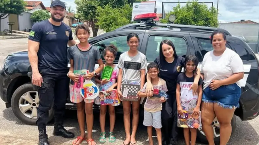 Crianças escrevem cartas à Polícia Civil pedindo cesta básica e panetone