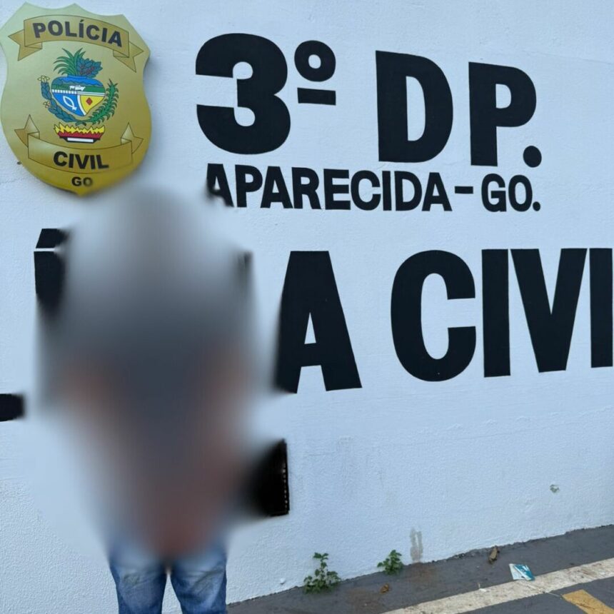 Homem é preso após agredir e ameaçar de morte vítima que tentou defender sua companheira Homem é preso após agredir e ameaçar de morte vítima que tentou defender sua companheira
