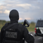 PCGO prende foragido de alta periculosidade, o qual ostentava 7 mandados de prisão, em São Paulo PCGO prende foragido de alta periculosidade, o qual ostentava 7 mandados de prisão, em São Paulo