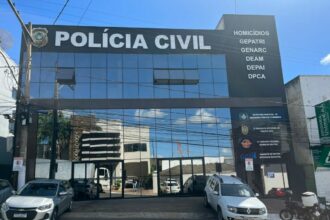Polícia prende homem por homicídio qualificado consumado e tentativa de homicídio contra uma mulher e uma criança na zona rural de Luziânia Polícia prende homem por homicídio qualificado consumado e tentativa de homicídio contra uma mulher e uma criança na zona rural de Luziânia