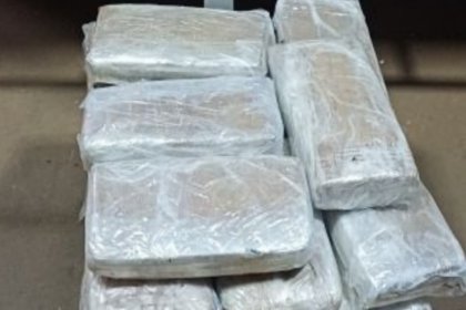 PCGO prende homem que despachou mais de 40 quilogramas de ‘super maconha’ em caminhão cegonha PCGO prende homem que despachou mais de 40 quilogramas de ‘super maconha’ em caminhão cegonha