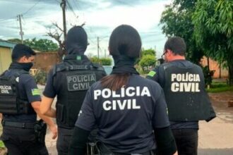 PCGO prende homem que tentou matar padrasto a facadas durante festa de família
