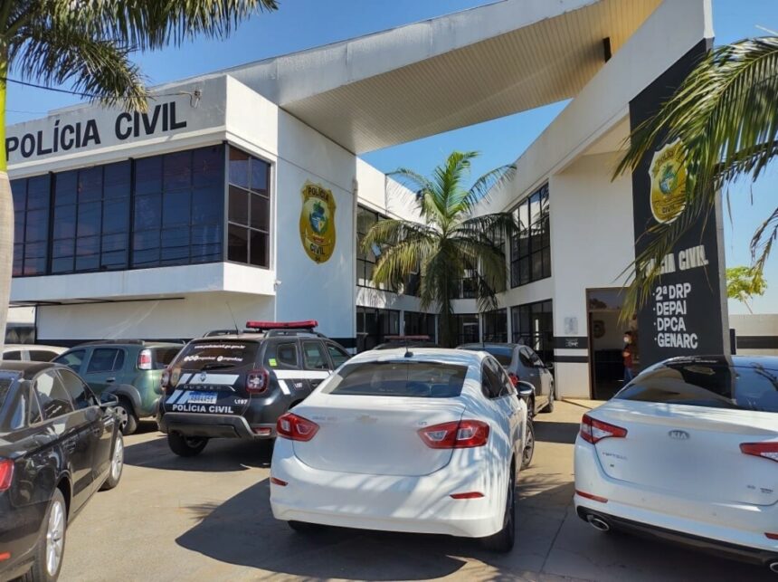 PCGO prende investigado por usar contas bancárias de vítimas para receber dinheiros de estelionatos com a promessa de aumentar escore bancário