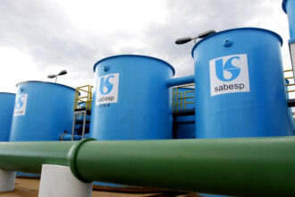Sabesp nega ligação entre surto de virose e abastecimento em Guarujá Sabesp nega ligação entre surto de virose e abastecimento em Guarujá