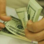 Dólar fecha em alta de 0,48%, cotado a R$ 6,05 Dólar fecha em alta de 0,48%, cotado a R$ 6,05