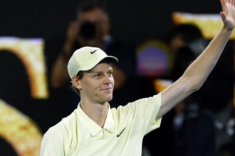 Jannik Sinner conquista bicampeonato no Australian Open 2025 com desempenho implacável Jannik Sinner conquista bicampeonato no Australian Open 2025 com desempenho implacável