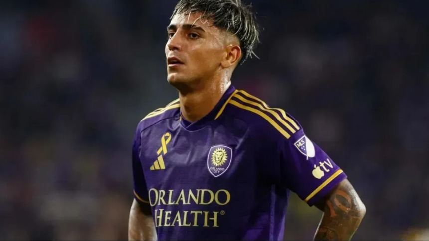Palmeiras negocia contratação de volante da seleção uruguaia Palmeiras negocia contratação de volante da seleção uruguaia