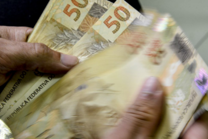 Salário mínimo em 2025: veja o valor líquido após impostos