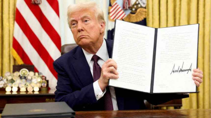 Trump Confirma Tarifa de 25% para México e Canadá e Indica Possível Taxação para China