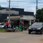 Acidente de trânsito entre carro e moto no Bairro Carrilho deixa uma pessoa ferida