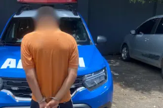 Após furtar em loja no Bairro Dona Fíica, homem é detido por policial de folga