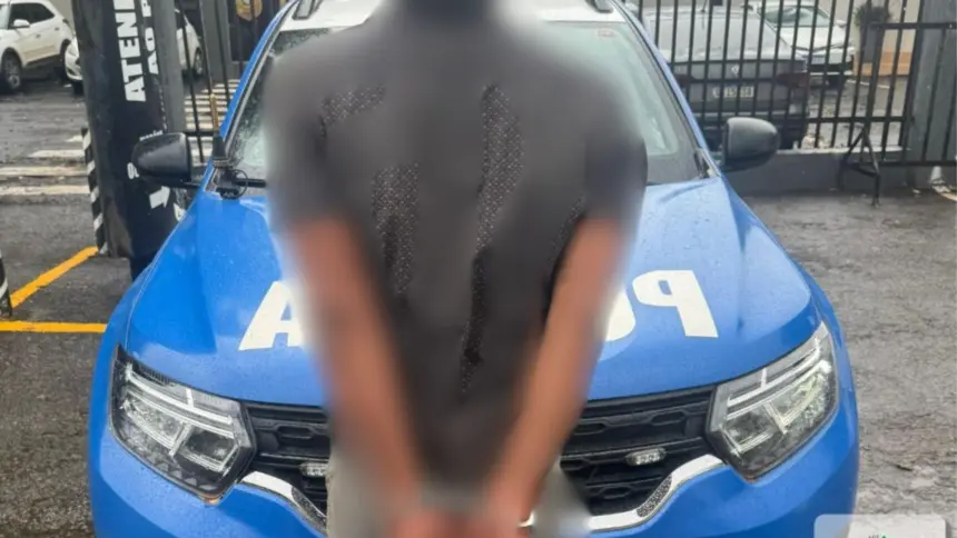 Briga violenta próximo a rodoviária deixa homem inconsciente após ser agredido com garrafa