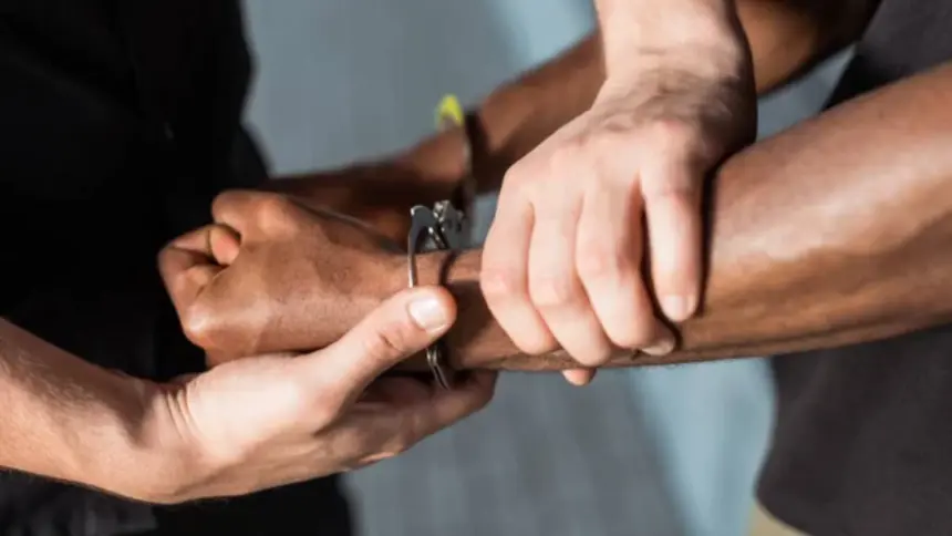 CPE prende suspeito de ataque com disparos de arma de fogo durante tentativa de homicídio