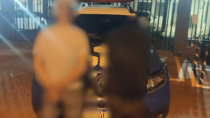 Furto em Lava Jato no Centro de Goianésia resulta em prisão de dois indivíduos Furto em Lava Jato no Centro de Goianésia resulta em prisão de dois indivíduos