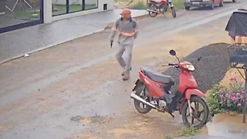 Homem é preso pela CPE por tentativa de homicídio, tráfico de drogas e posse ilegal de arma de fogo Homem é preso pela CPE por tentativa de homicídio, tráfico de drogas e posse ilegal de arma de fogo