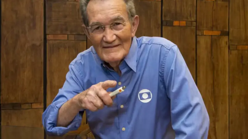 Morre Léo Batista: A voz marcante do jornalismo esportivo brasileiro nos deixa aos 92 anos Morre Léo Batista: A voz marcante do jornalismo esportivo brasileiro nos deixa aos 92 anos