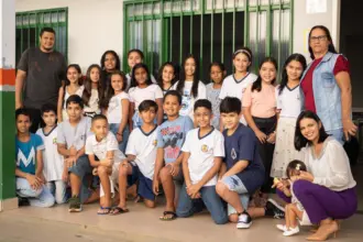 Prefeito Renato de Castro e secretário de Educação prestigiam volta às aulas na Escola Luiz de Oliveira Prefeito Renato de Castro e secretário de Educação prestigiam volta às aulas na Escola Luiz de Oliveira