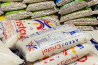 Primeiro jogo da campanha ‘Torcida Legal’ arrecada mais de uma tonelada de alimentos em Goianésia Primeiro jogo da campanha ‘Torcida Legal’ arrecada mais de uma tonelada de alimentos em Goianésia
