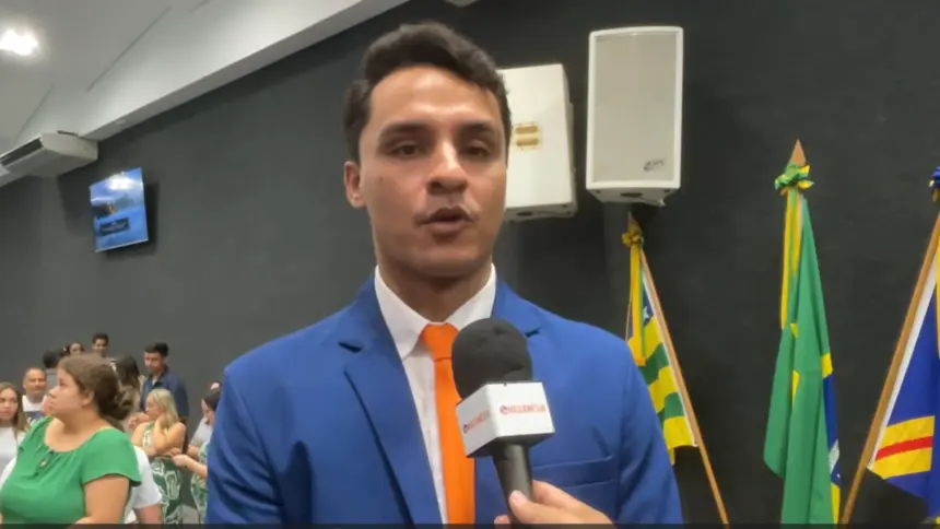 Professor Hiago é eleito presidente da Câmara Municipal de Goianésia Professor Hiago é eleito presidente da Câmara Municipal de Goianésia