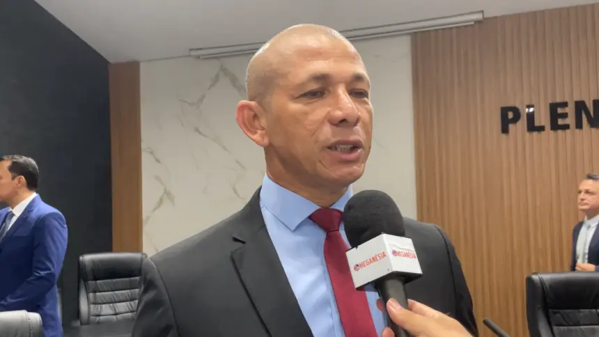 Sargento Santos assume cadeira na Câmara Municipal de Goianésia