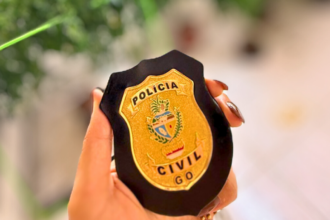 PCGO prende homem em flagrante por importunar sexualmente enteada adolescente