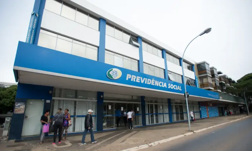 BPC: vídeos sobre cortes no benefício são falsos, esclarece governo BPC: vídeos sobre cortes no benefício são falsos, esclarece governo