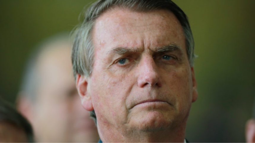 Bolsonaro e a Diplomação de Lula: General Revela Percepção do Ex-Presidente sobre um Possível Golpe Bolsonaro e a Diplomação de Lula: General Revela Percepção do Ex-Presidente sobre um Possível Golpe