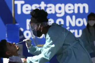 Covid-19: municípios do interior registraram 68 mil casos em 2025; doença volta a preocupar gestores