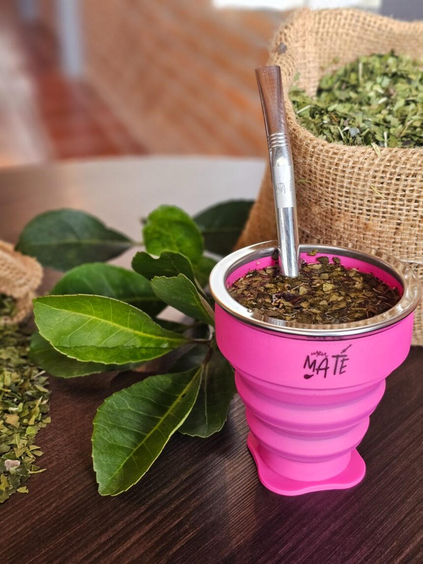 Do Paraná para o mundo: conheça empresa que exporta erva-mate para as Américas Do Paraná para o mundo: conheça empresa que exporta erva-mate para as Américas