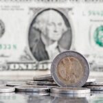 Mesmo sob ameaça de taxação do aço, dólar volta a cair e vale R$ 5,78 Mesmo sob ameaça de taxação do aço, dólar volta a cair e vale R$ 5,78