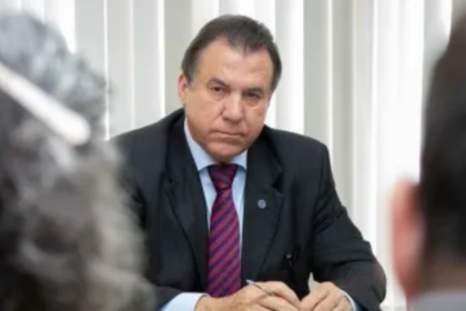 Ministro Critica Estratégia do Banco Central para Inflação: “É Uma Imbecilidade”