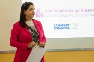 Câmara Municipal de Goianésia realiza palestra na Fundação Crescer obre o papel da Procuradoria da Mulher