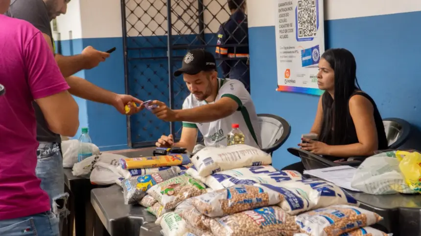 Campanha ‘Torcida Legal’ já arrecadou mais de 4 toneladas de alimentos em Goianésia