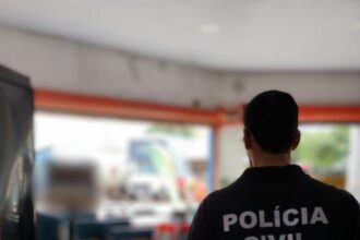 PCGO e ANP fiscalizam venda de óleos automotivos e interditam posto de combustível em Goiânia